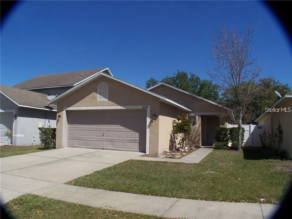 8529 DEER CHASE DR