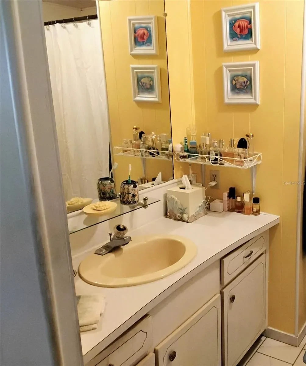 10118 N LAKE DR #30, #30