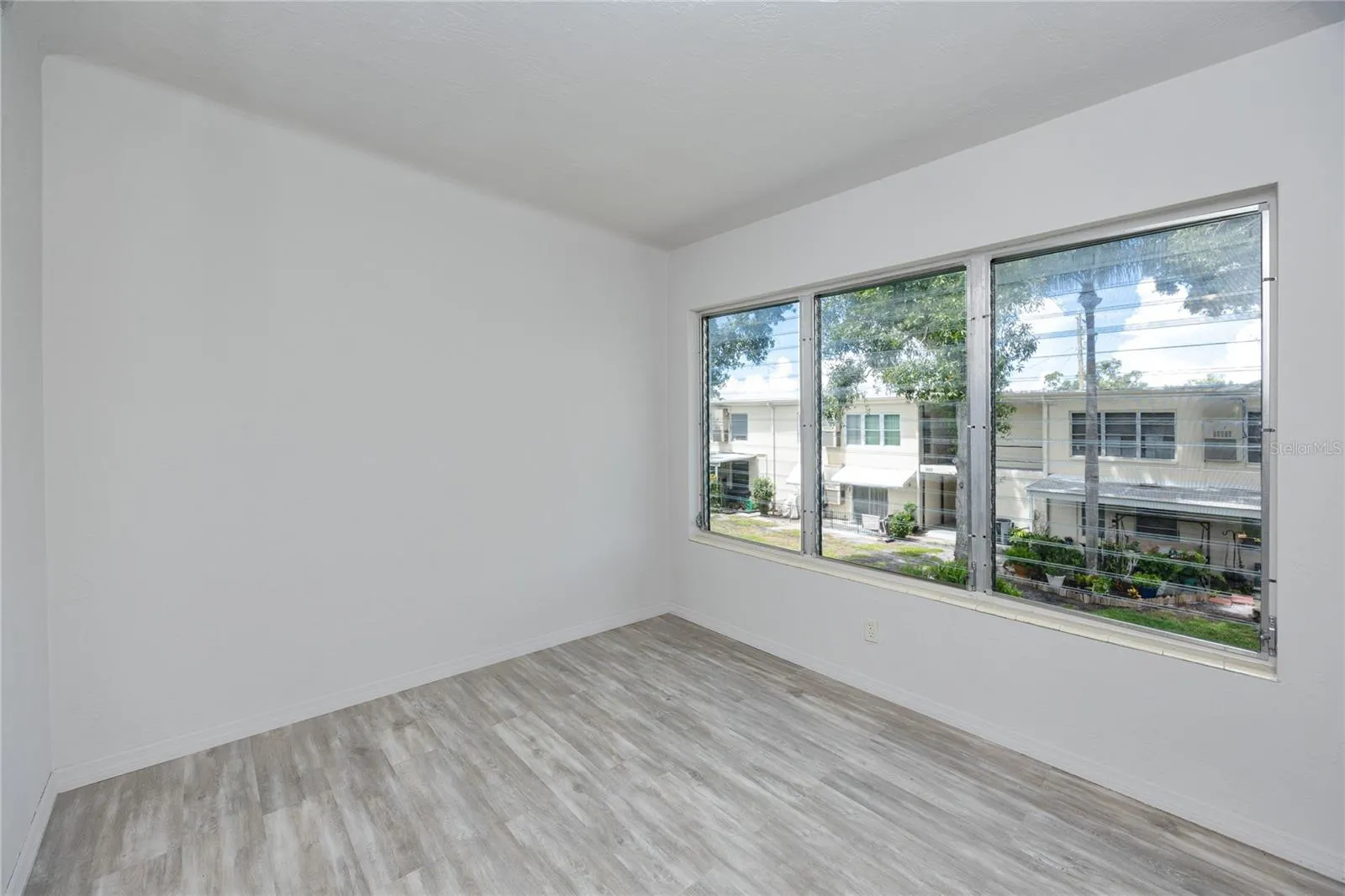 4152 55TH WAY N #1028, #1028