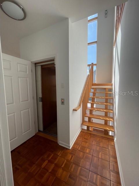1104 PASS A GRILLE WAY