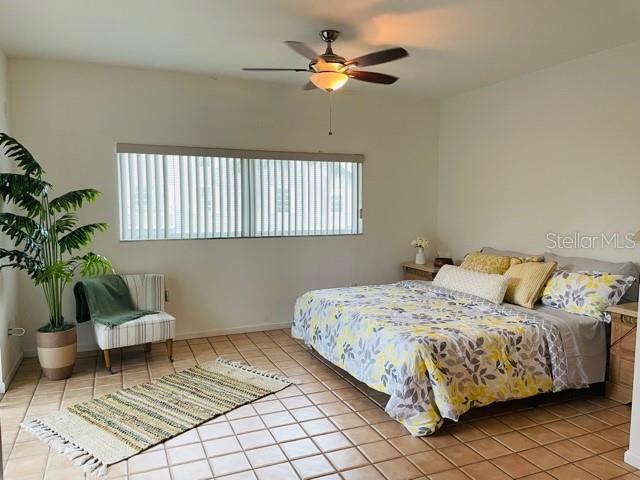 1104 PASS A GRILLE WAY