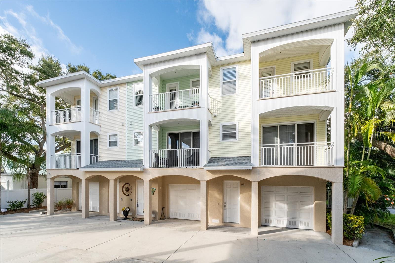 512 1ST ST #111, #111