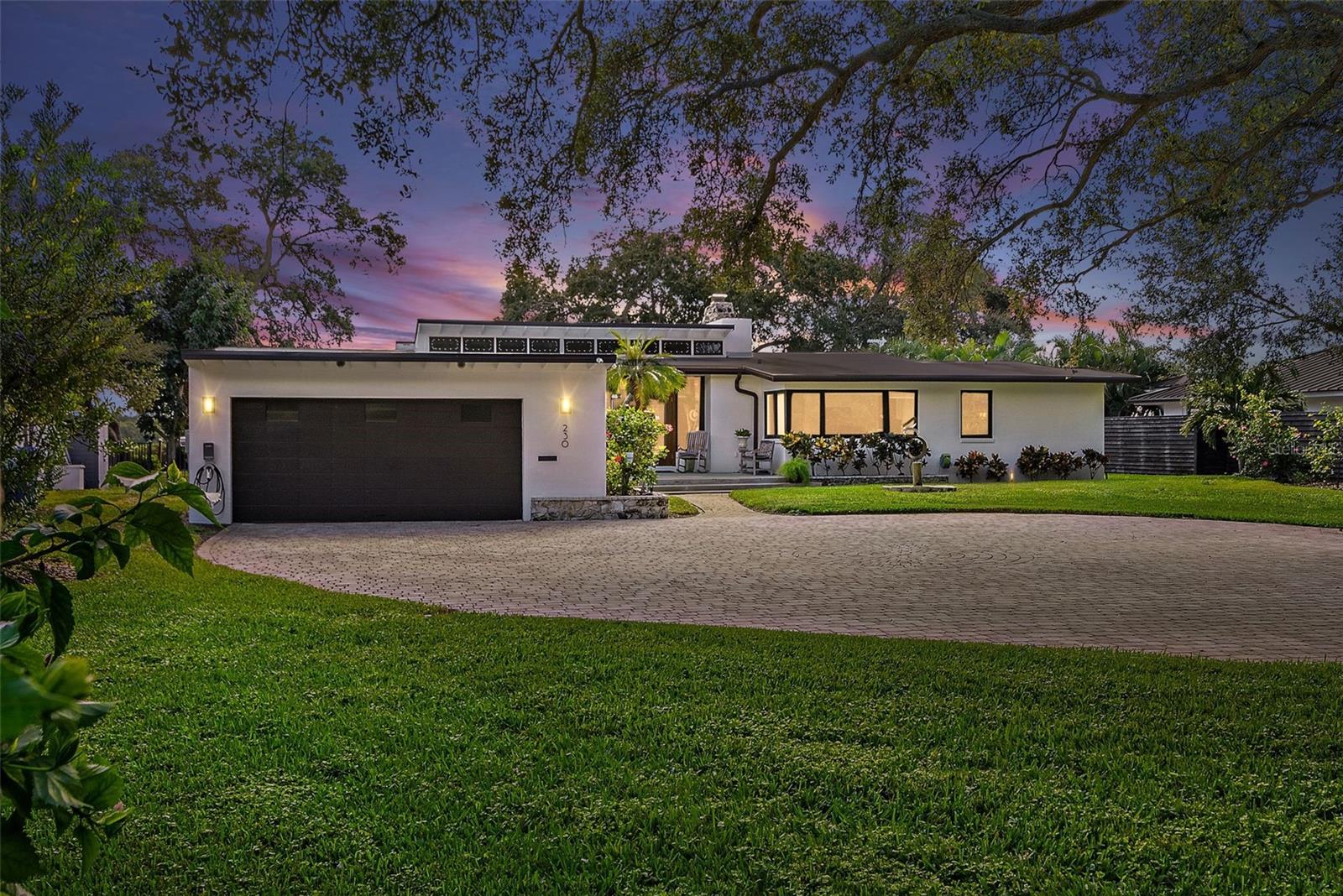 230 DRIFTWOOD RD SE