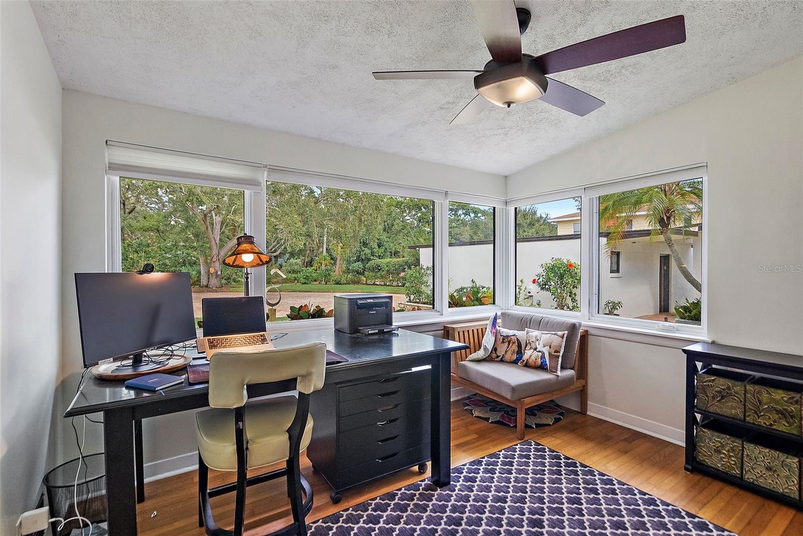 230 DRIFTWOOD RD SE