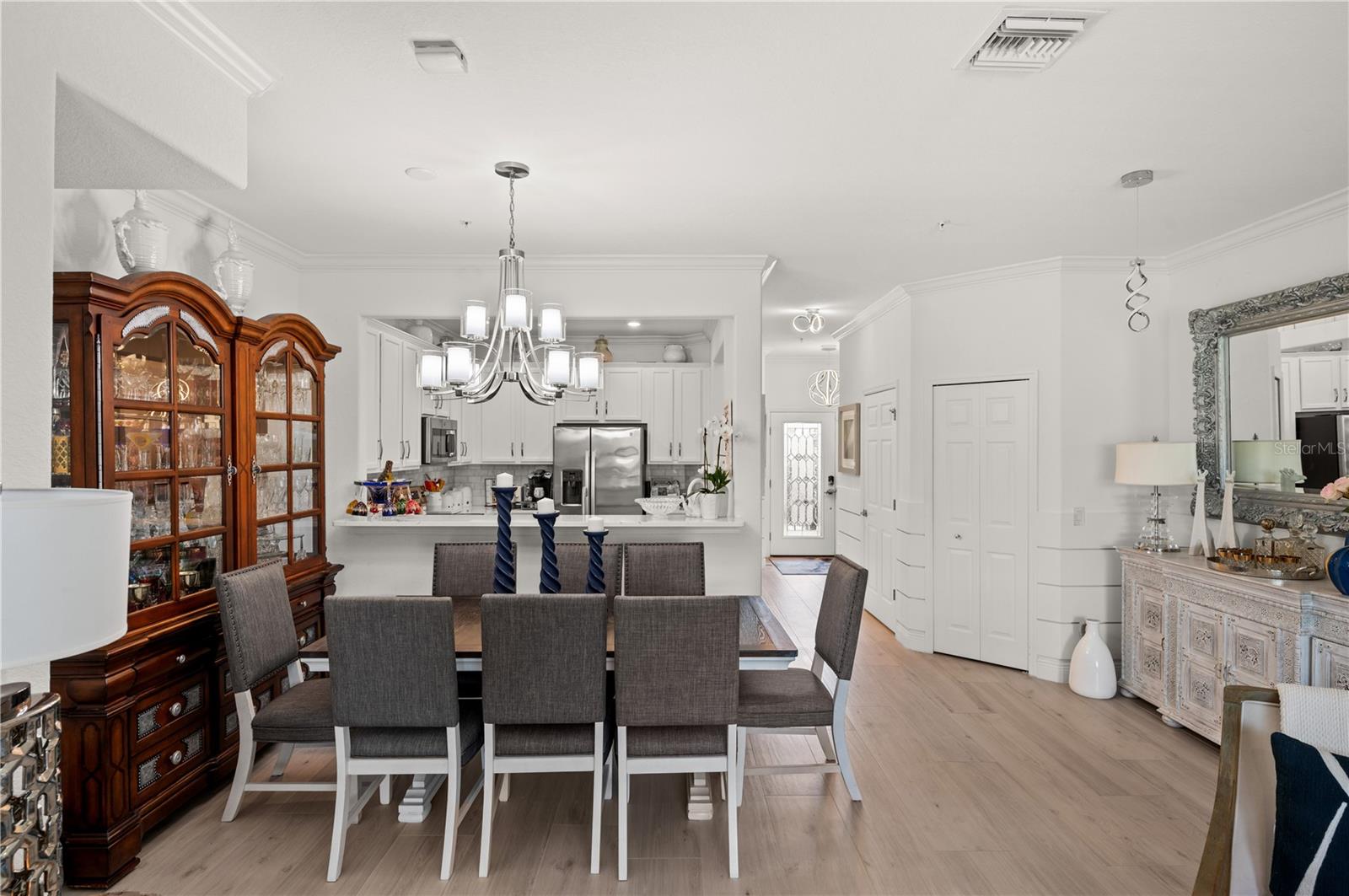 20381 LAGENTE CIR
