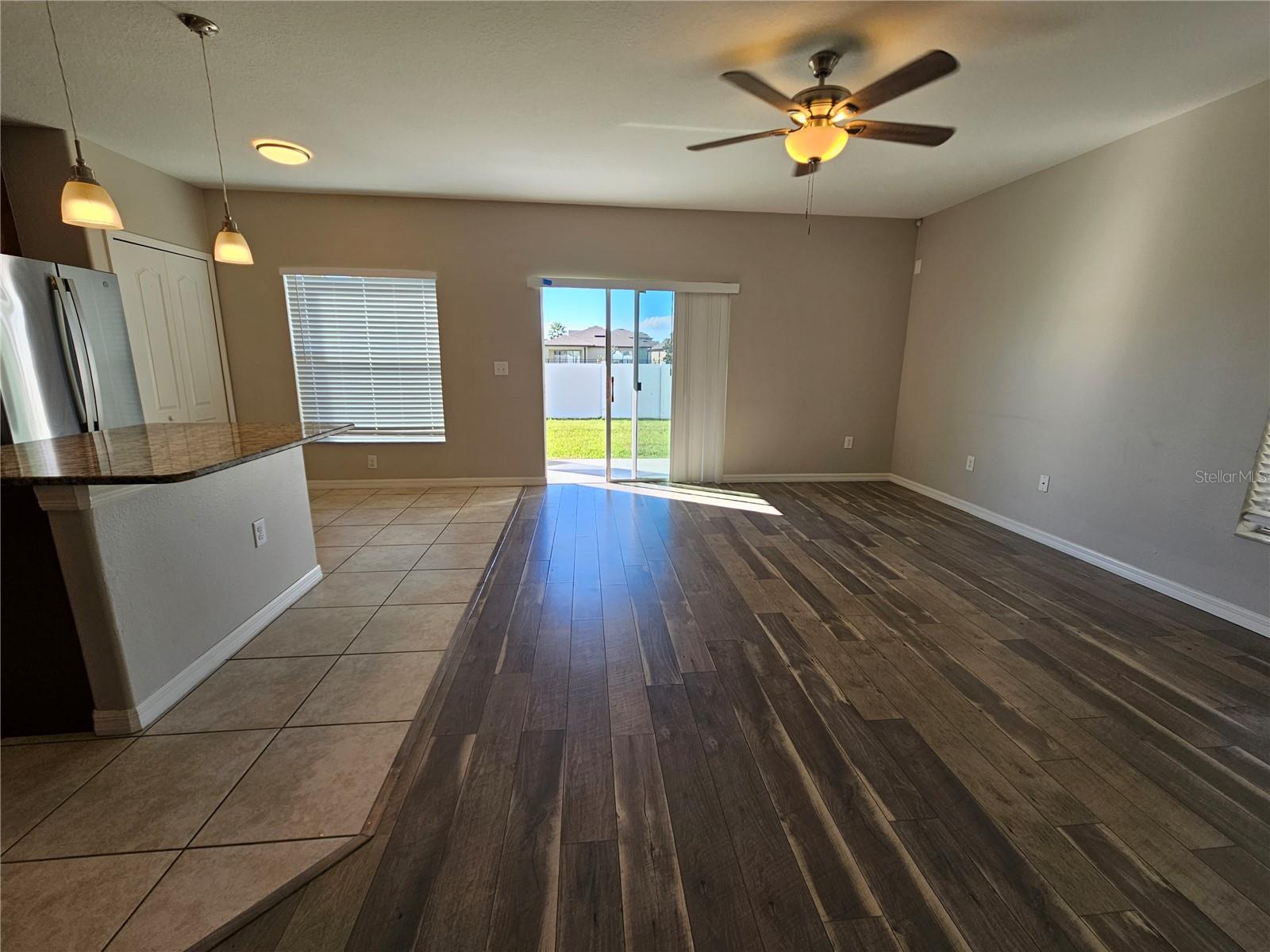 1828 HAWKS VIEW DR