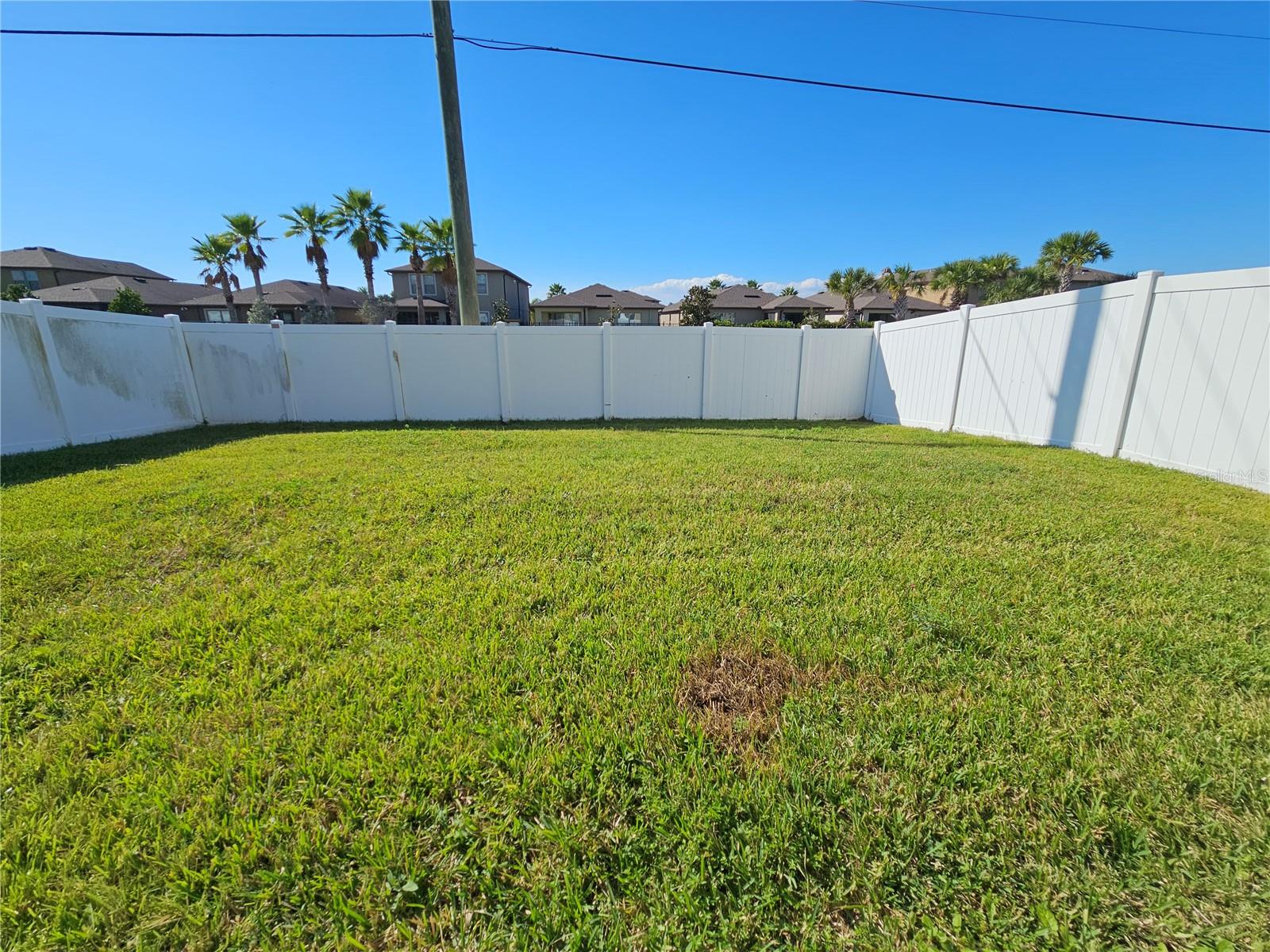 1828 HAWKS VIEW DR