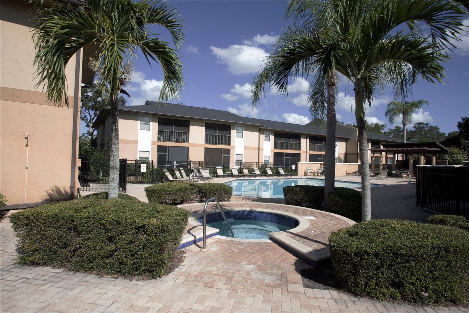 10103 SAILWINDS BLVD N #204, #204