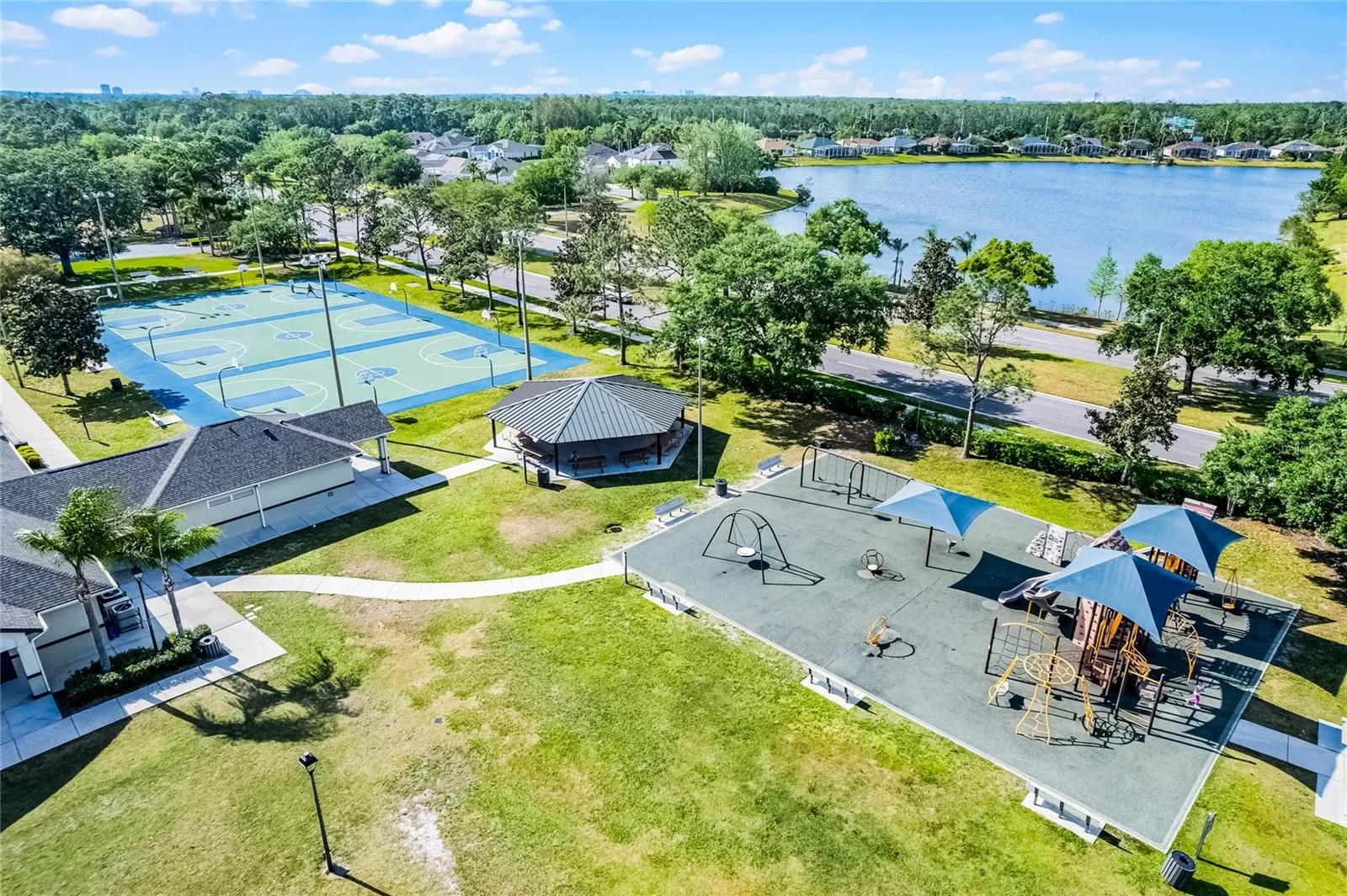 13944 HUNTWICK DR