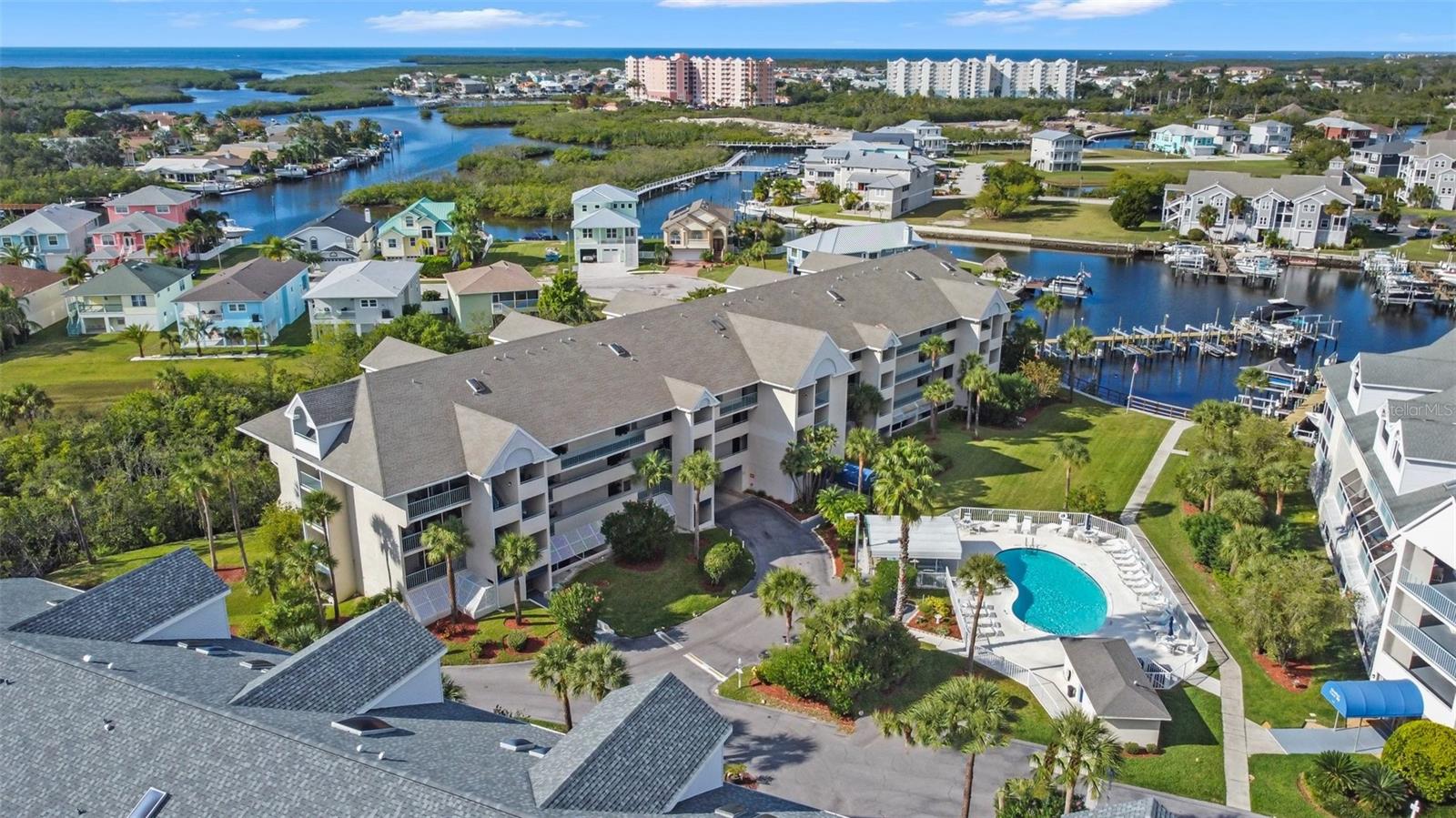 5537 SEA FOREST DR #304, #304