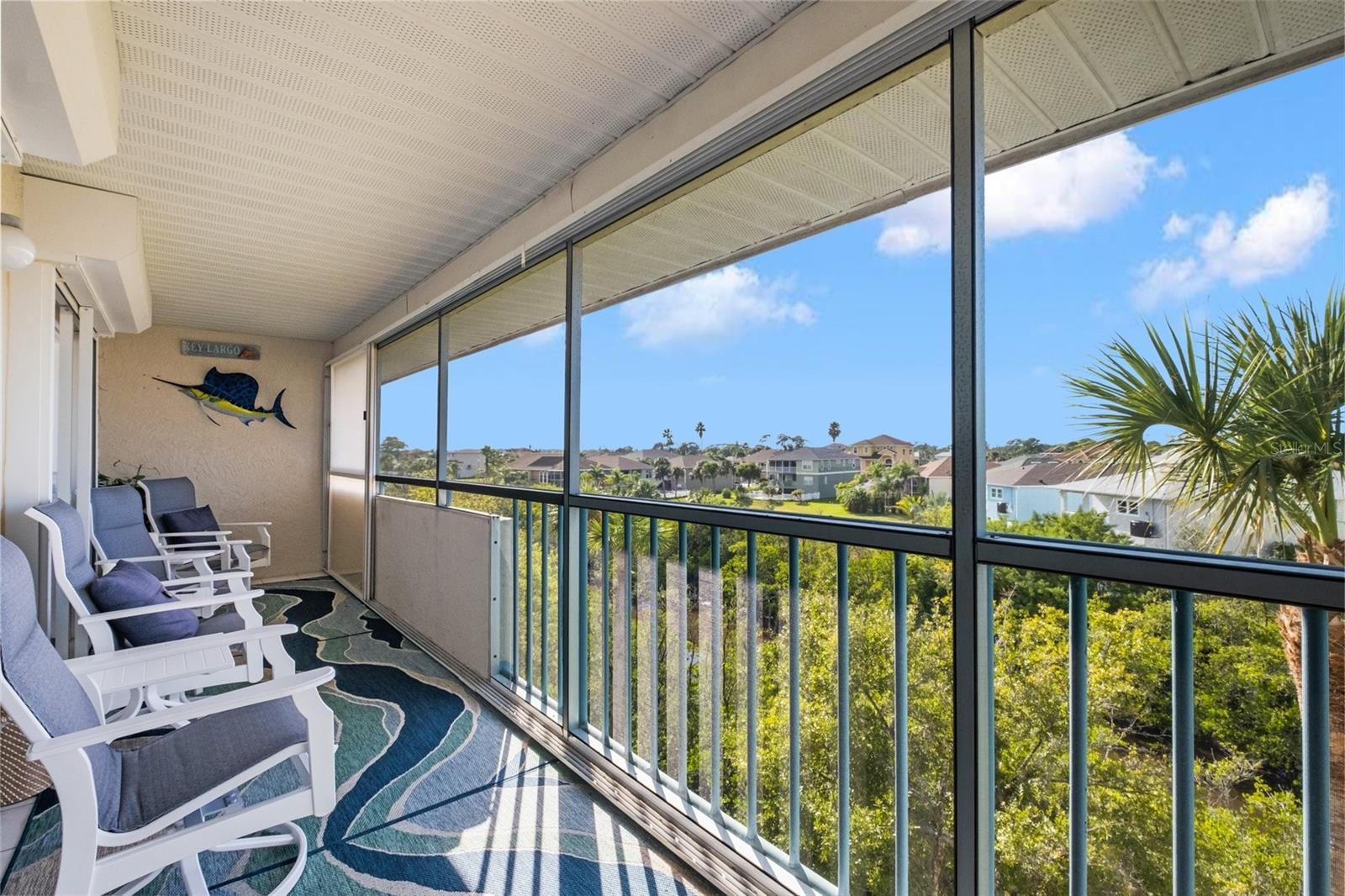 5537 SEA FOREST DR #304, #304