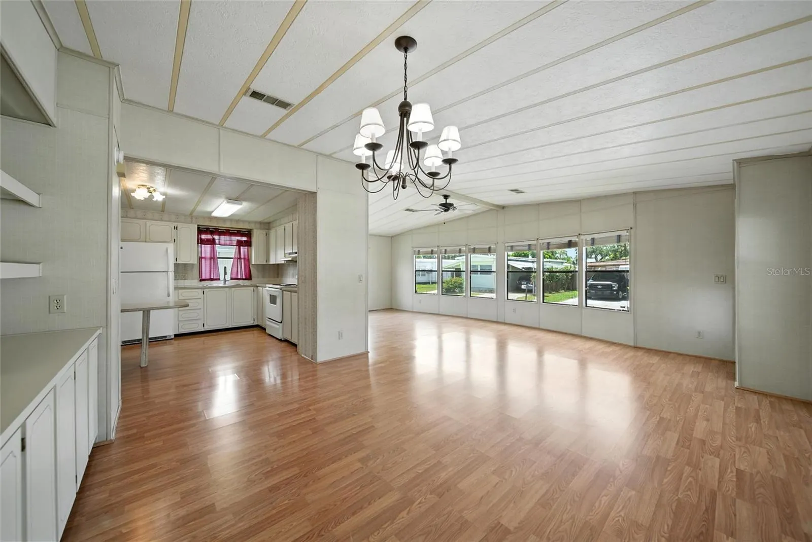 1117 50TH AVE W