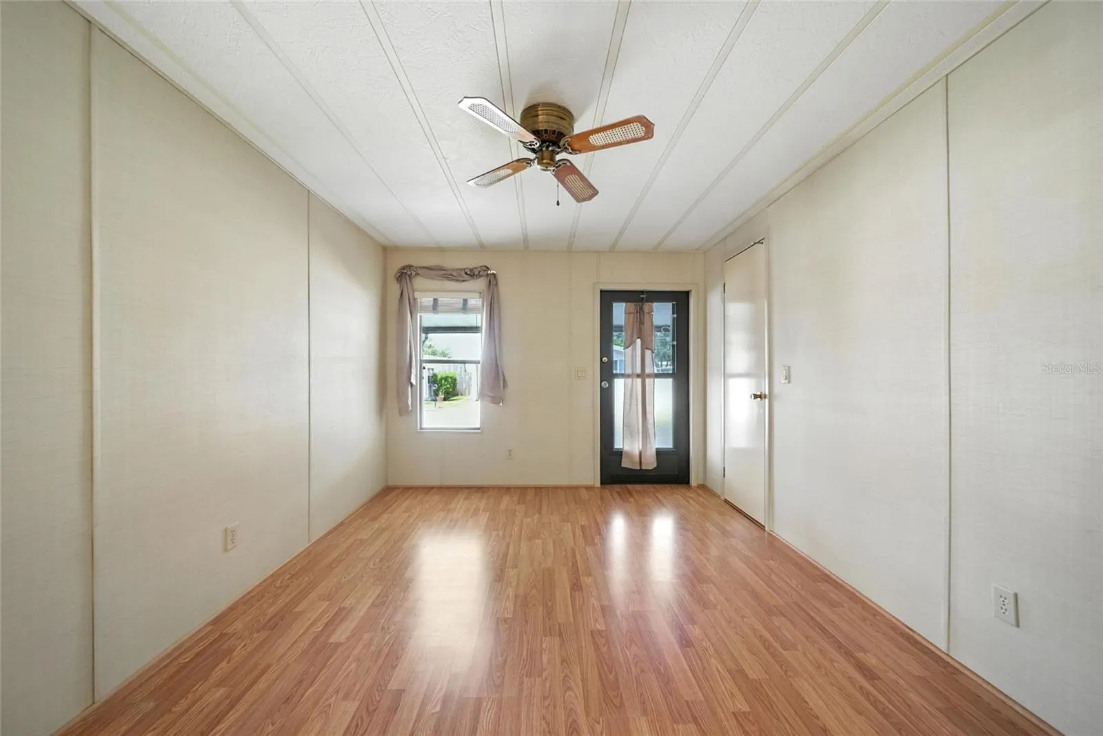 1117 50TH AVE W