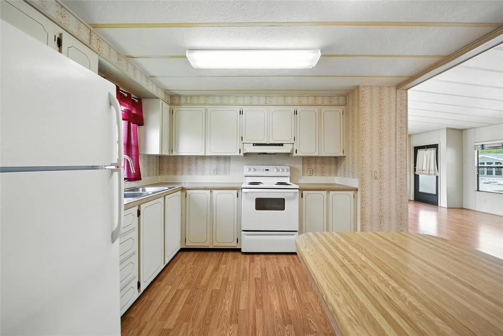 1117 50TH AVE W