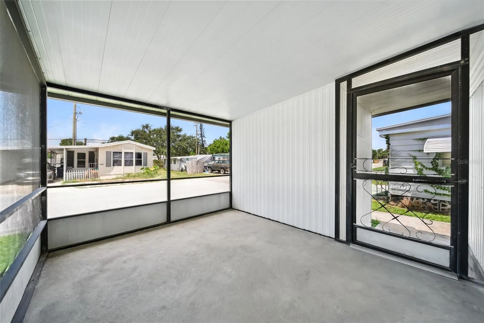 1117 50TH AVE W