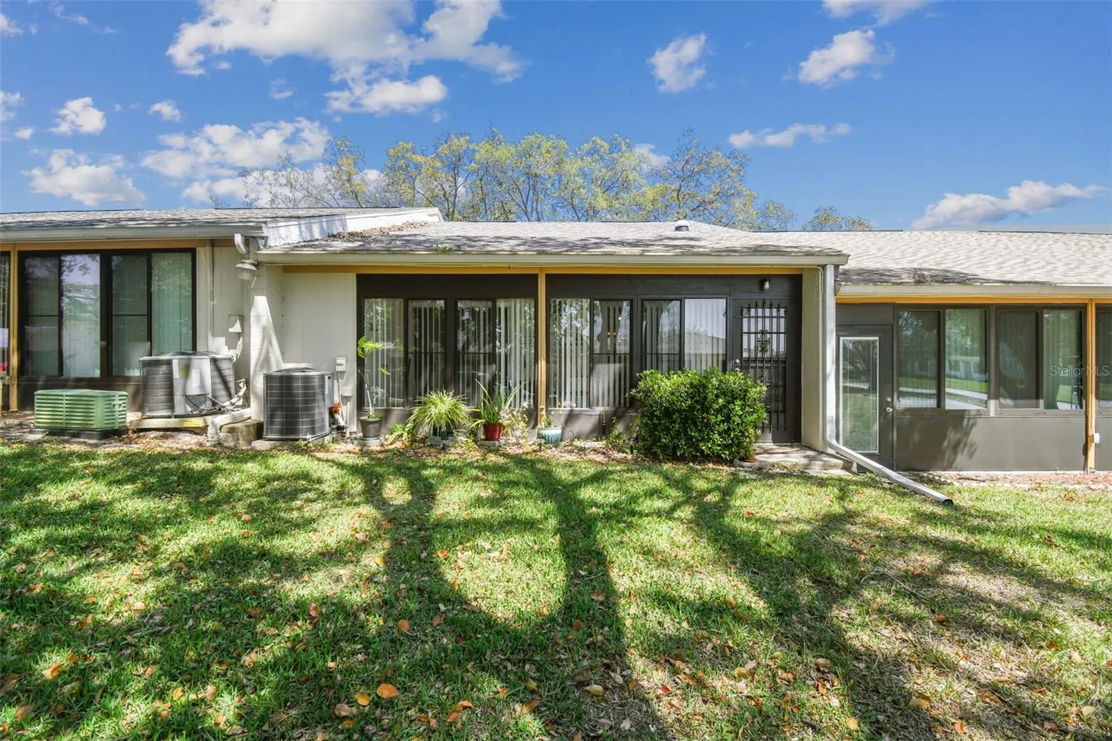 8130 BRADDOCK CIR #3, #3