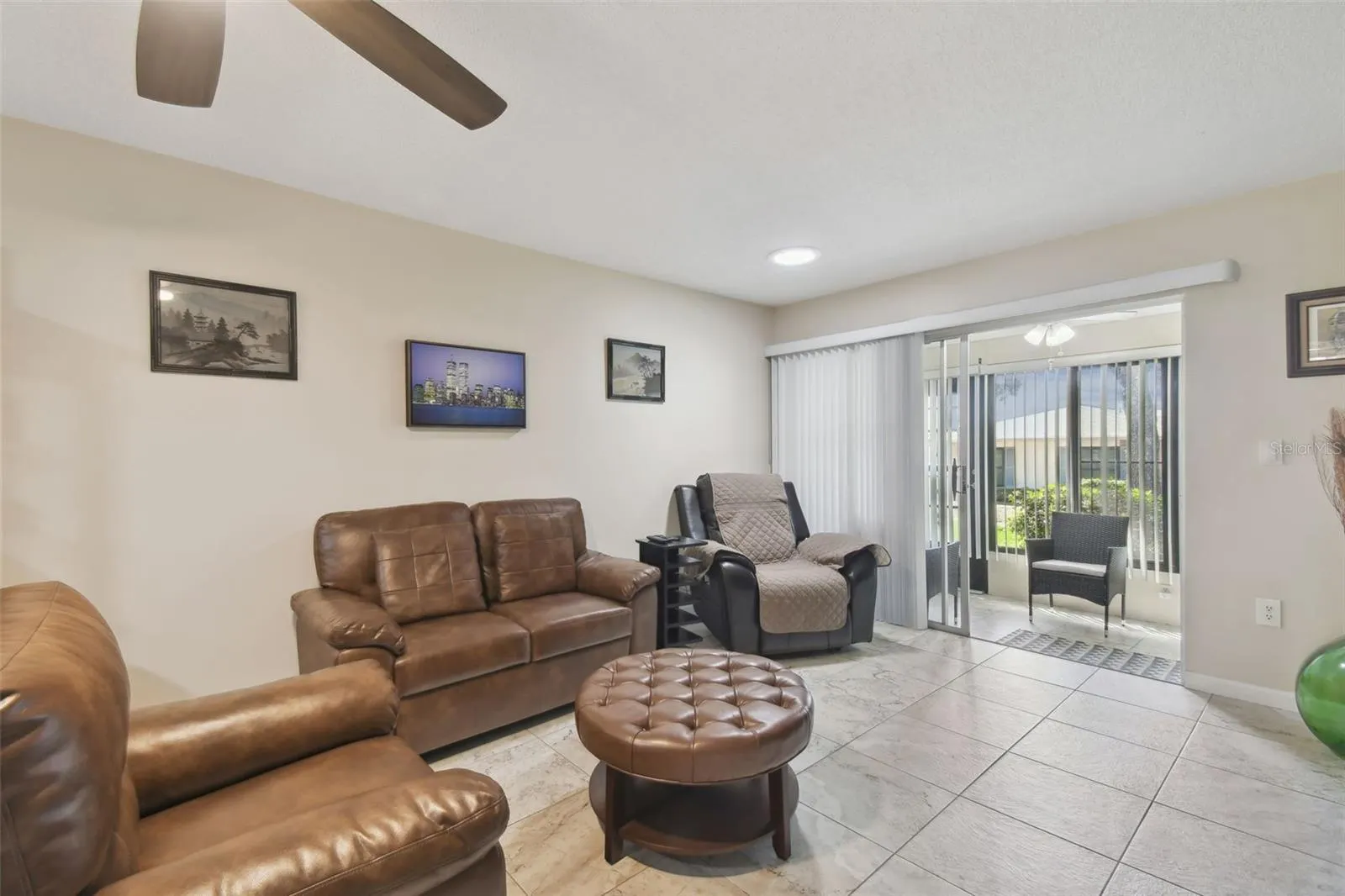 8130 BRADDOCK CIR #3, #3
