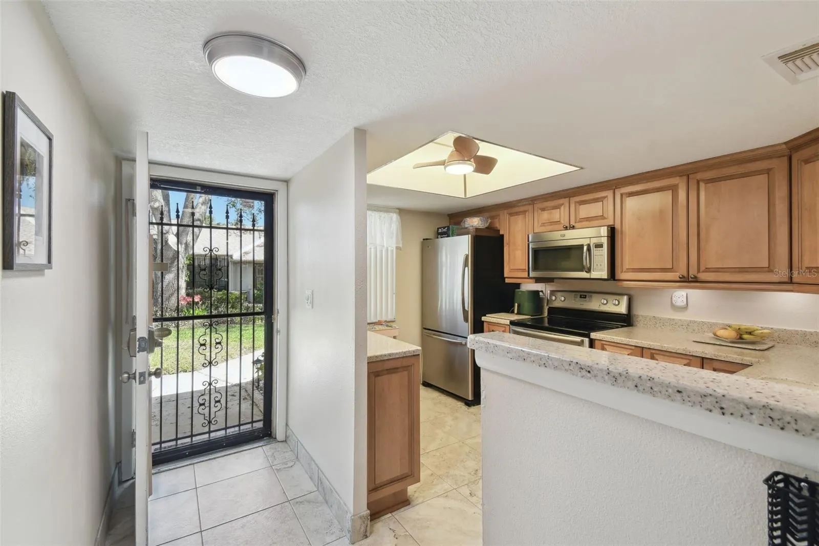 8130 BRADDOCK CIR #3, #3