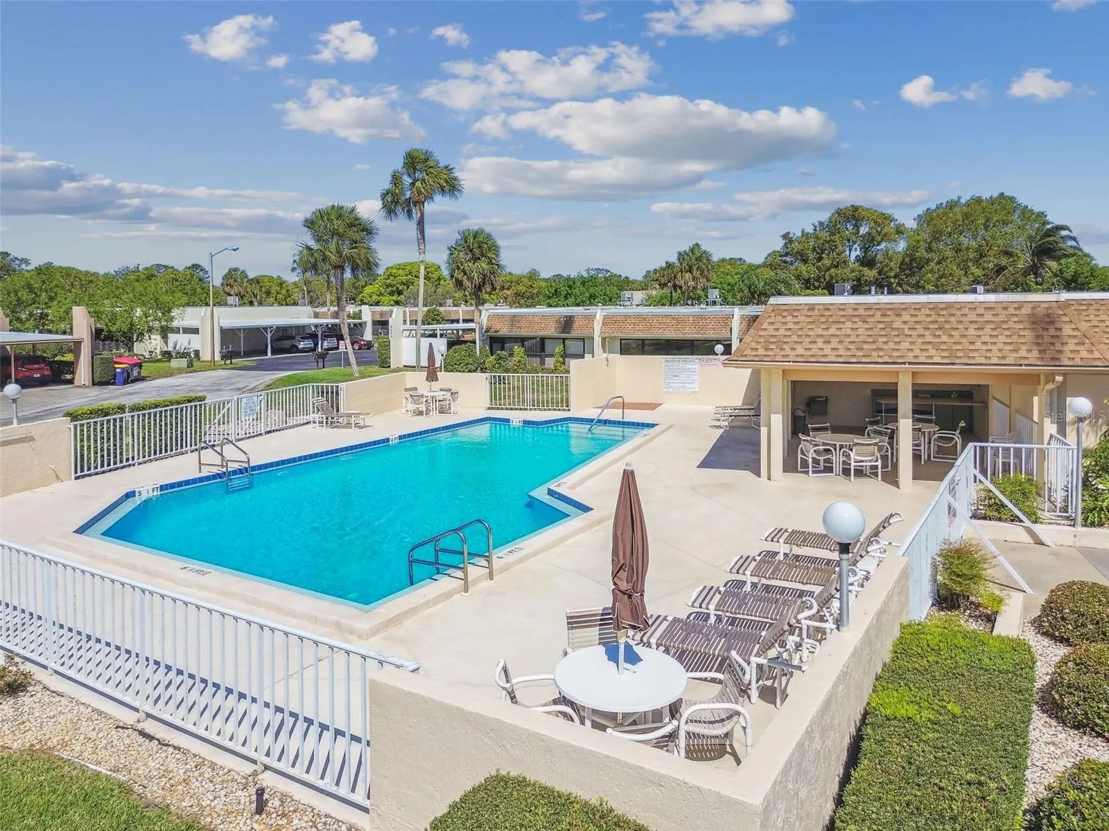 8130 BRADDOCK CIR #3, #3