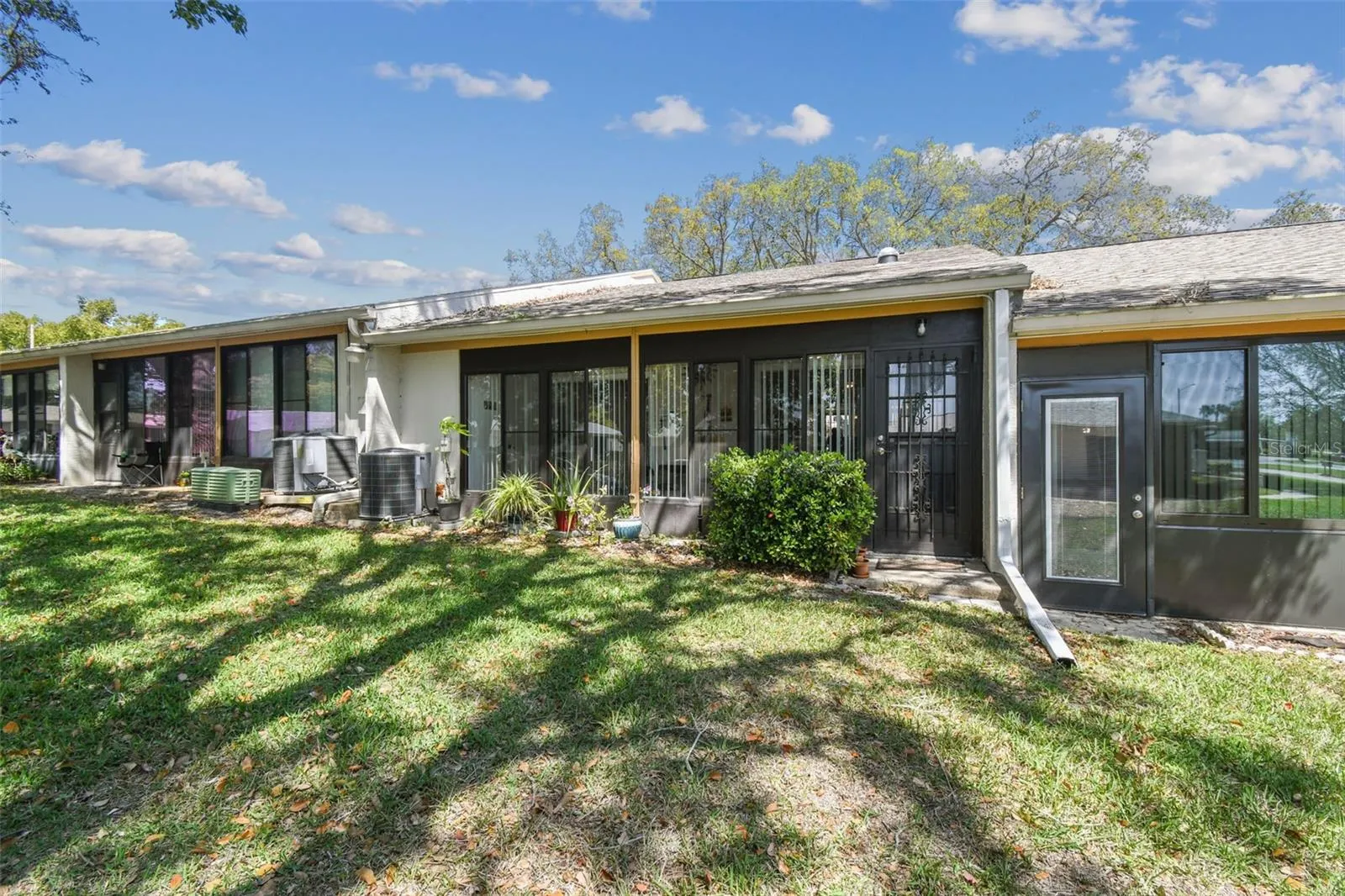 8130 BRADDOCK CIR #3, #3
