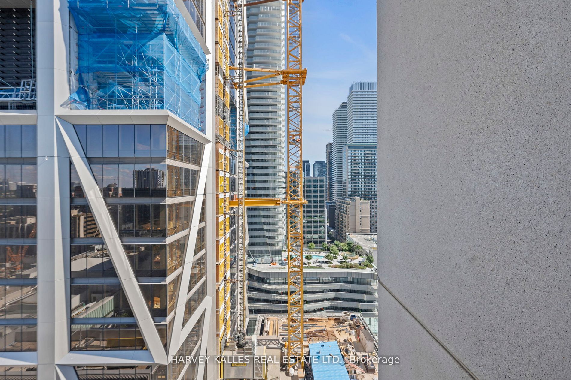35 Balmuto St, #2104