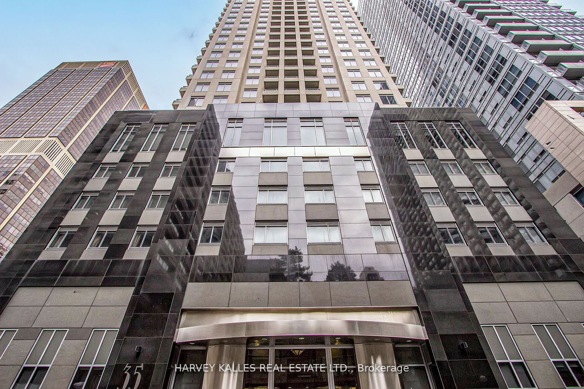 35 Balmuto St, #2104