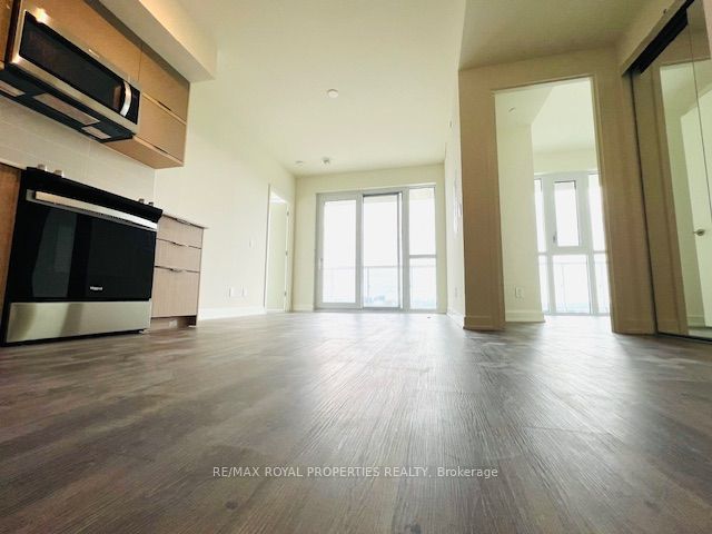 10 Deerlick Crt, #2207