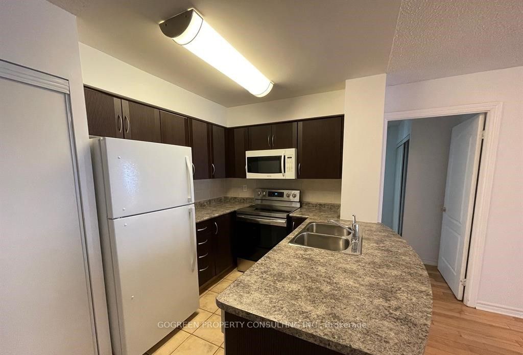 30 Hayden St, #402