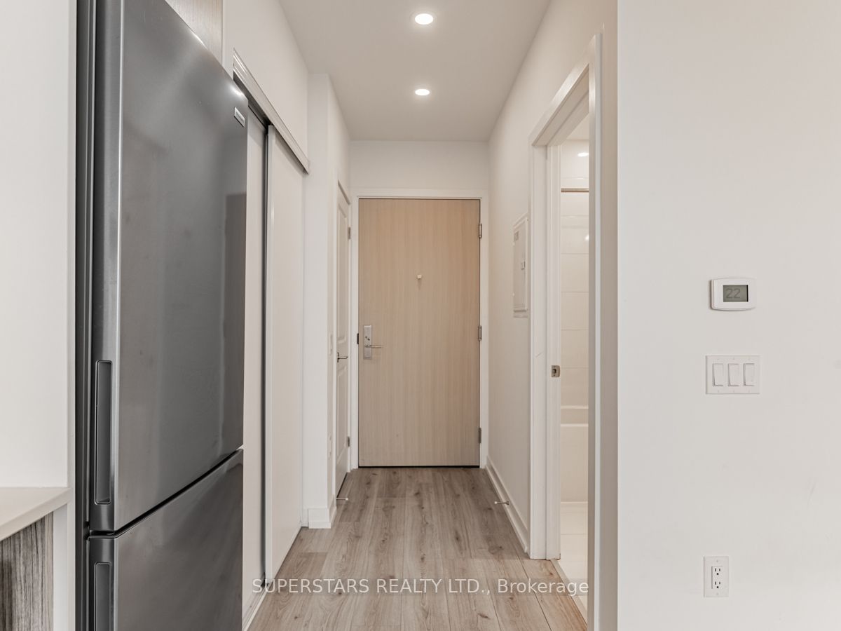395 Bloor St E, #4508