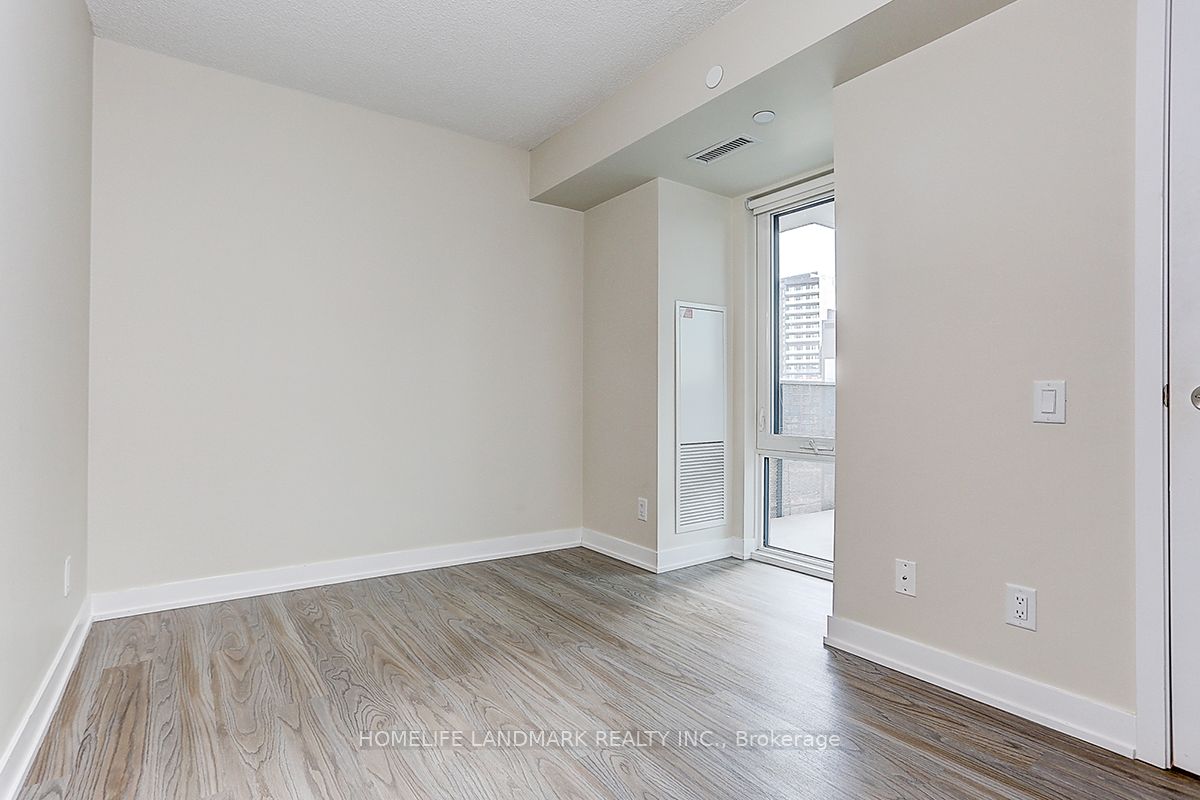 38 Monte Kwinter Crt, #605