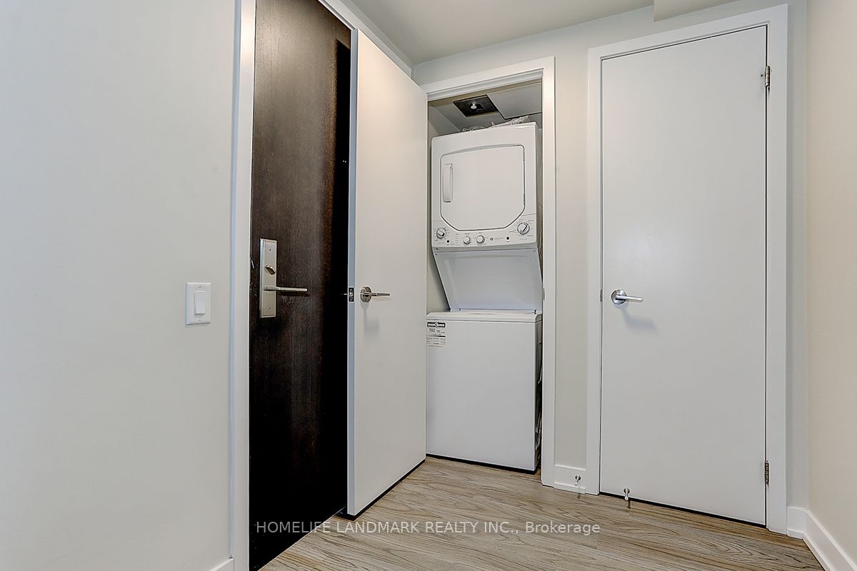 38 Monte Kwinter Crt, #605