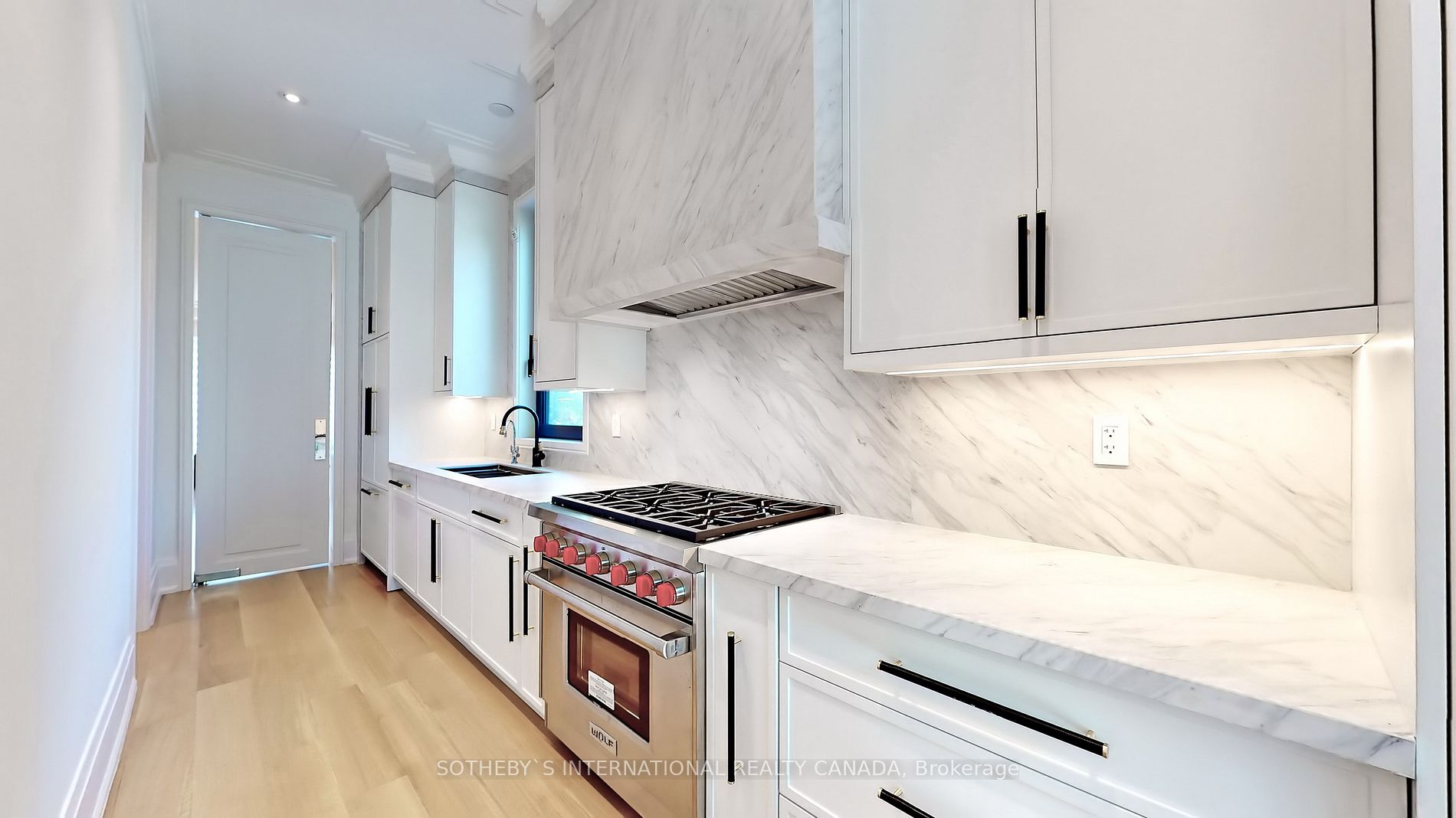 101 Dunloe Rd