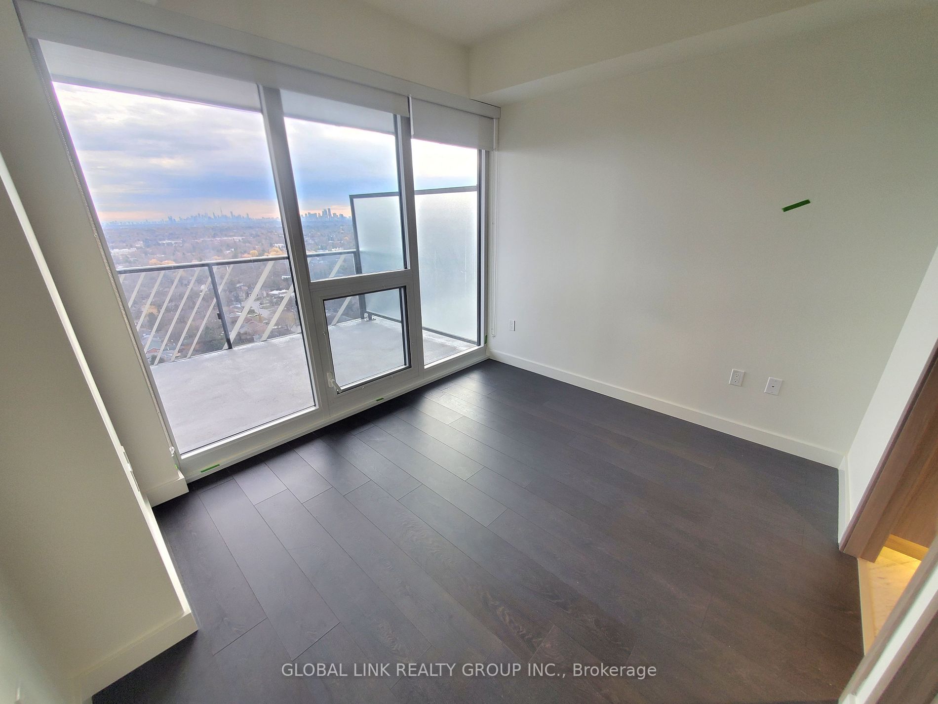 95 MCMAHON Dr, #3502