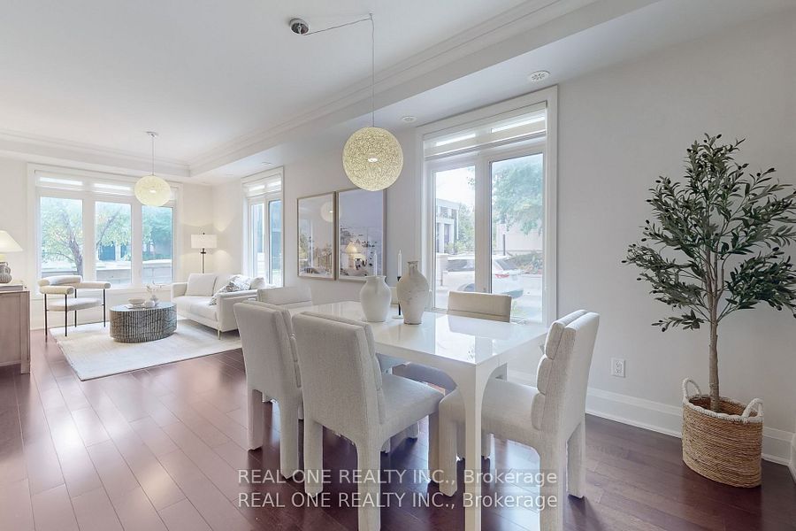 115 Harrison Garden Blvd, #Th 49