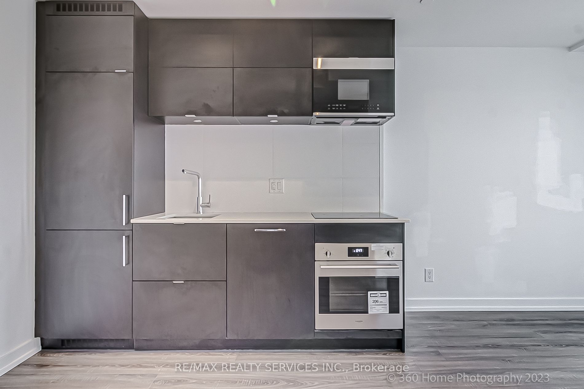 20 Edward St, #1719