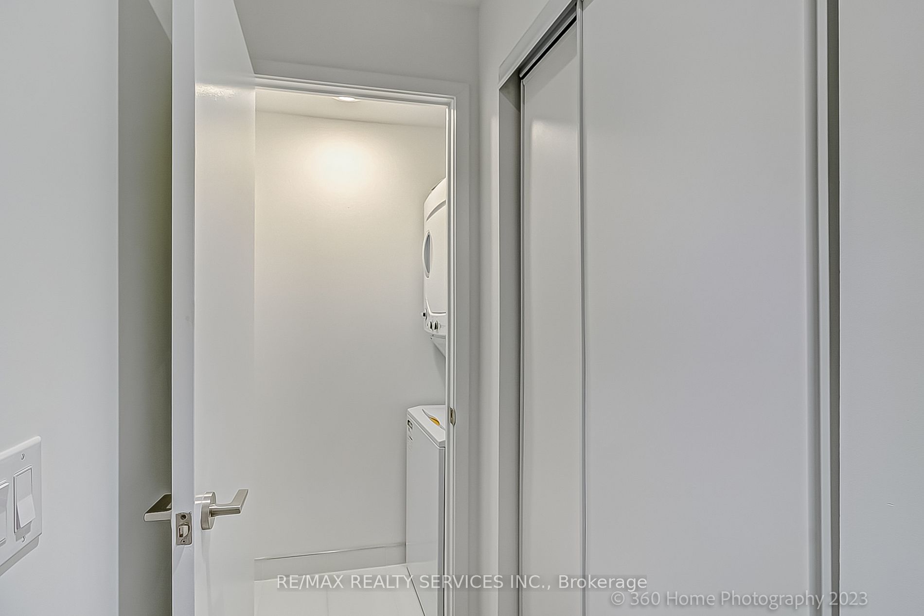 20 Edward St, #1719