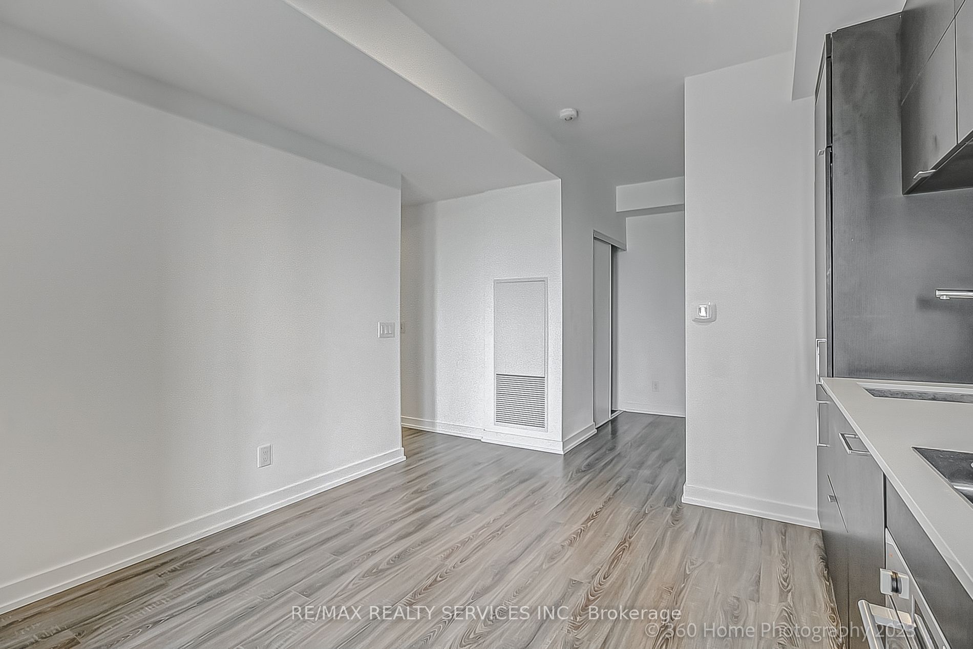 20 Edward St, #1719