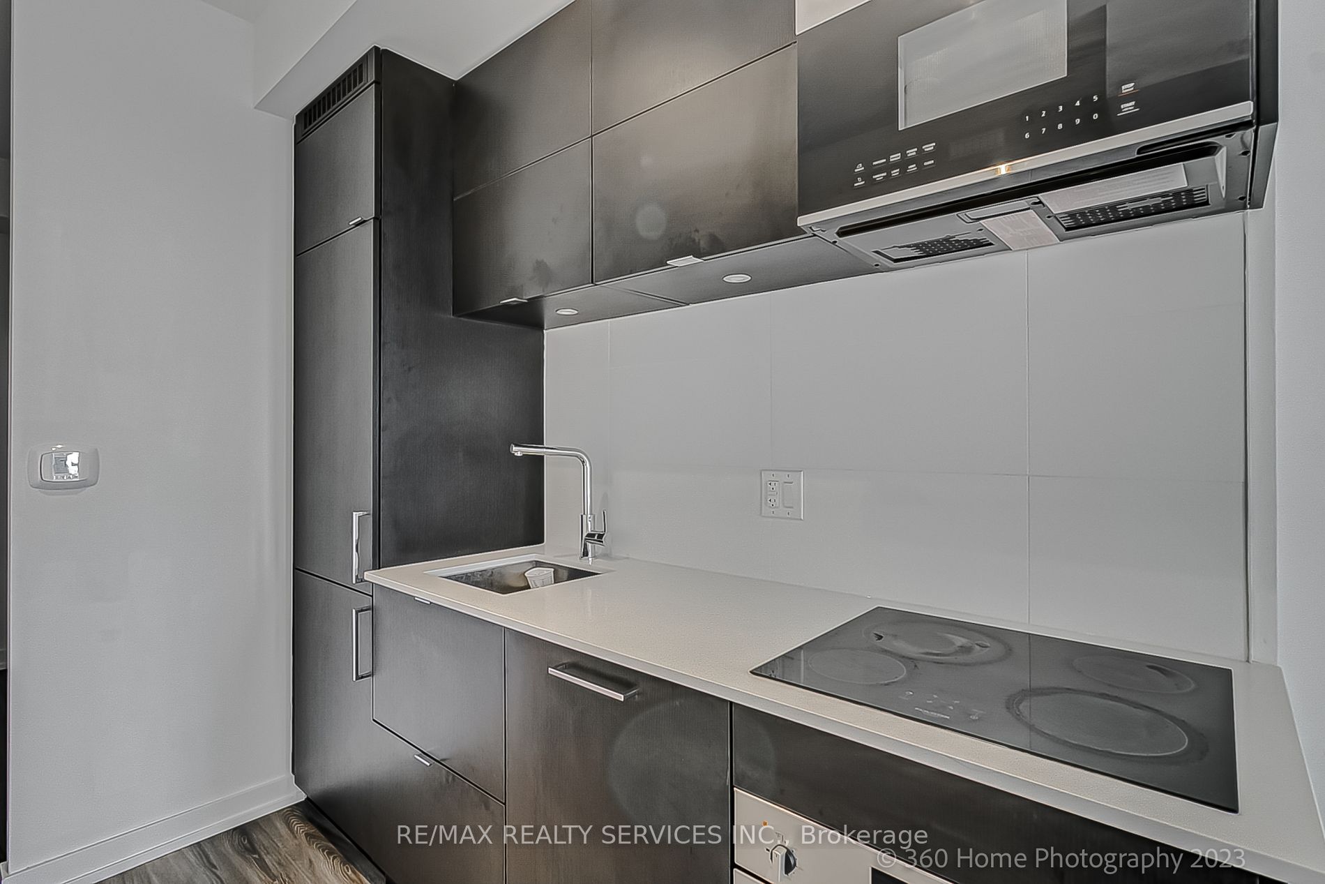 20 Edward St, #1719