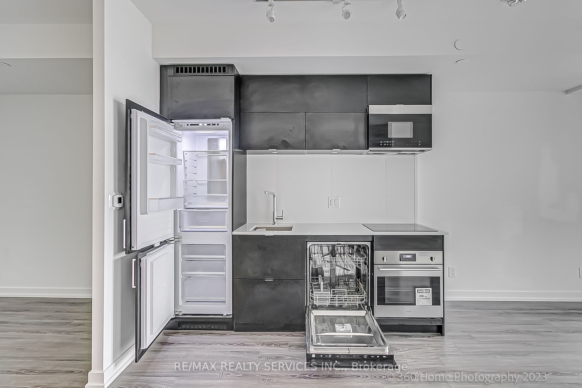 20 Edward St, #1719