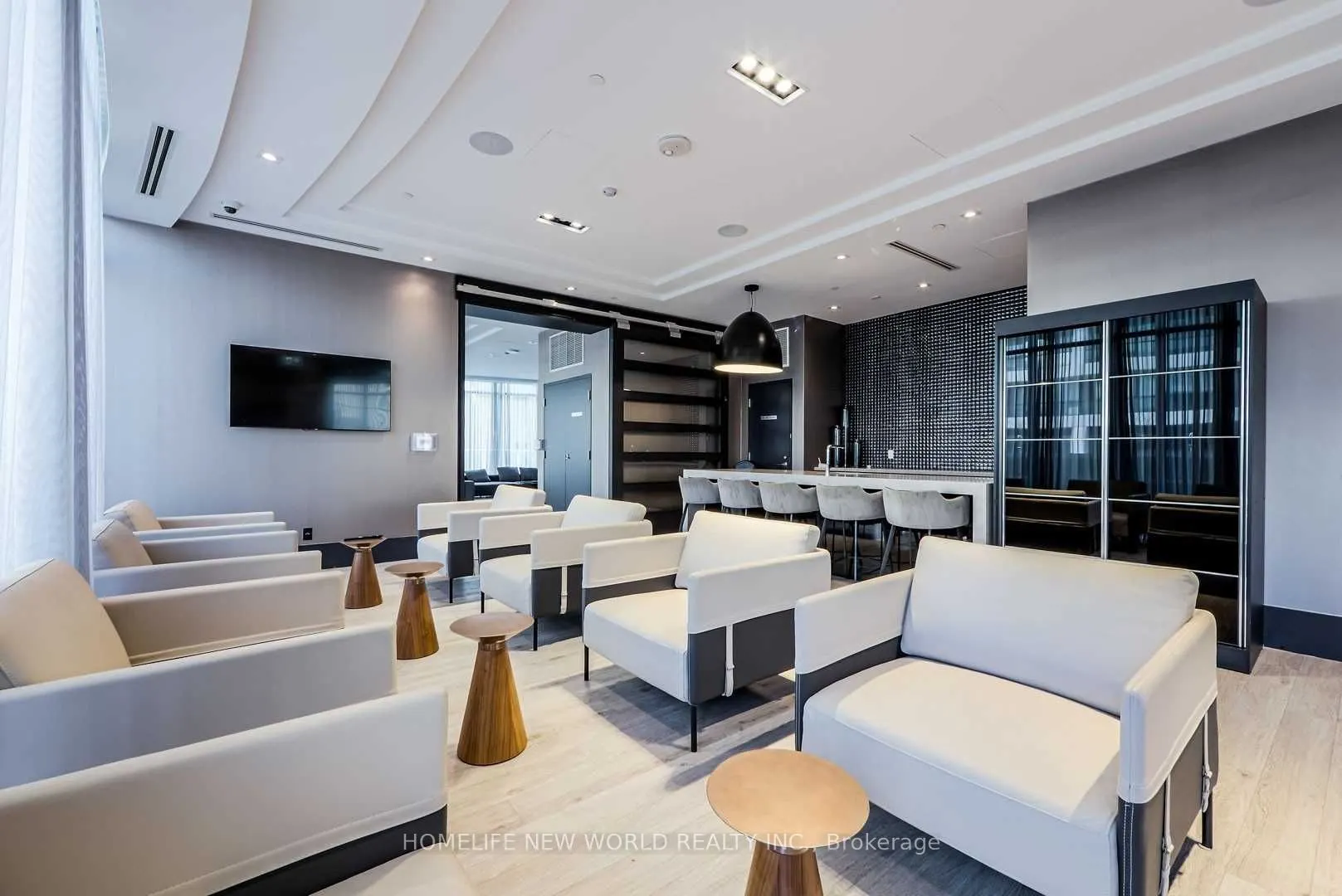 403 Church St, #2413