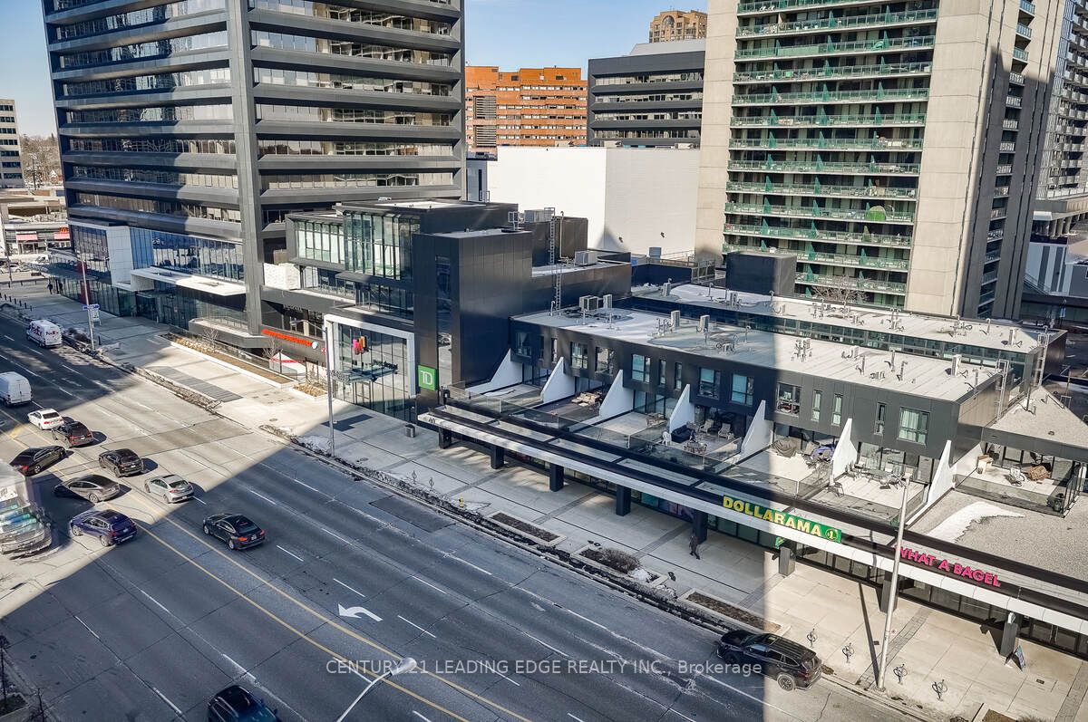 33 Sheppard Ave E, #910