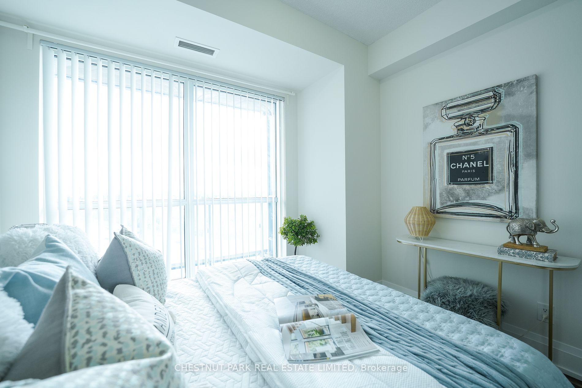 120 Harrison Garden Blvd, #1305