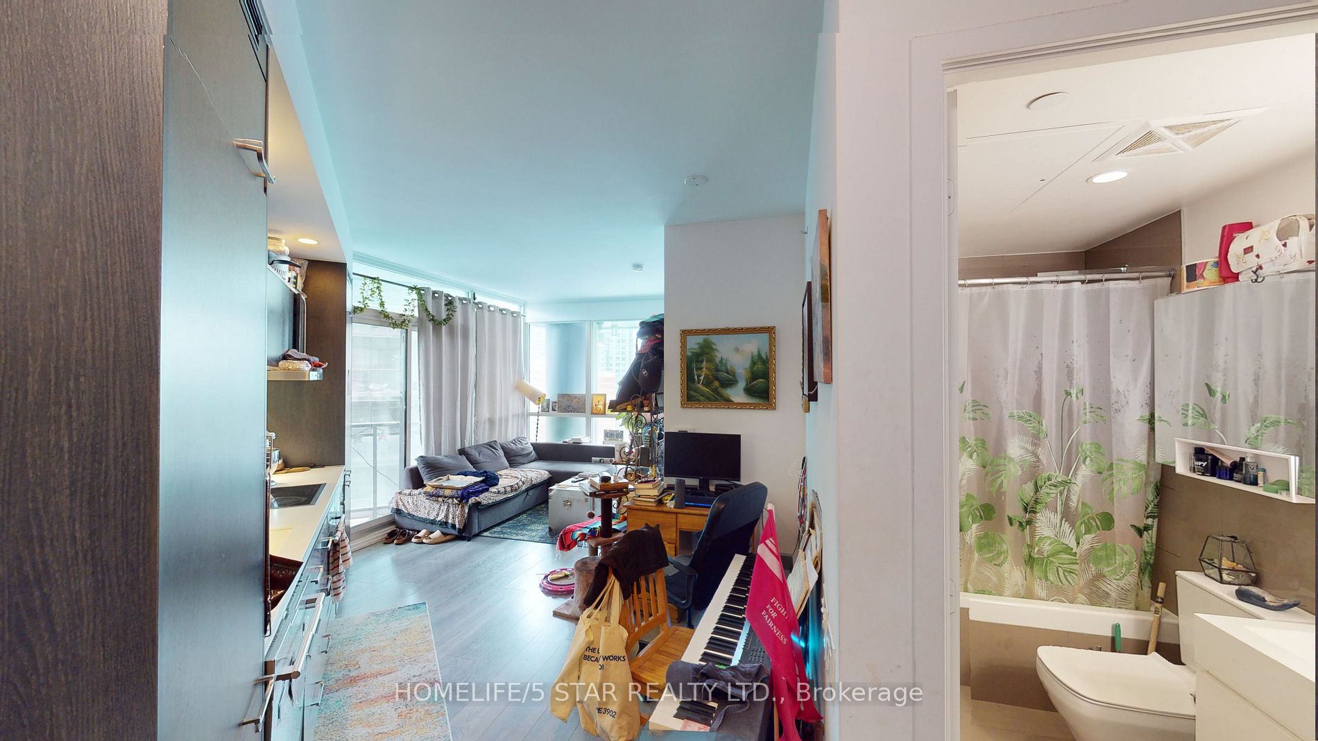 45 Charles St E, #2106