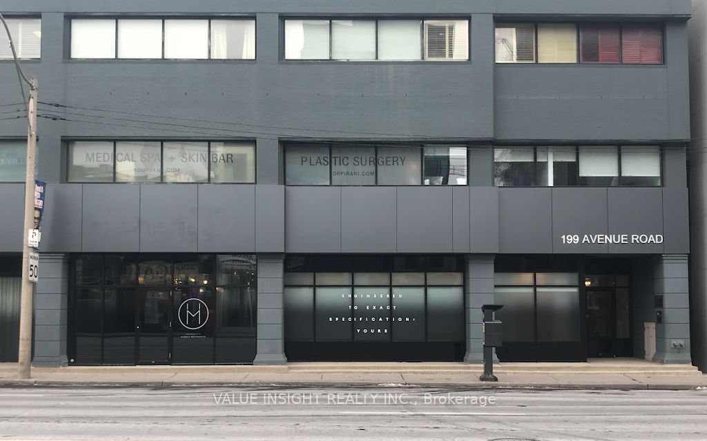 199 Avenue Rd, #Unit 2D