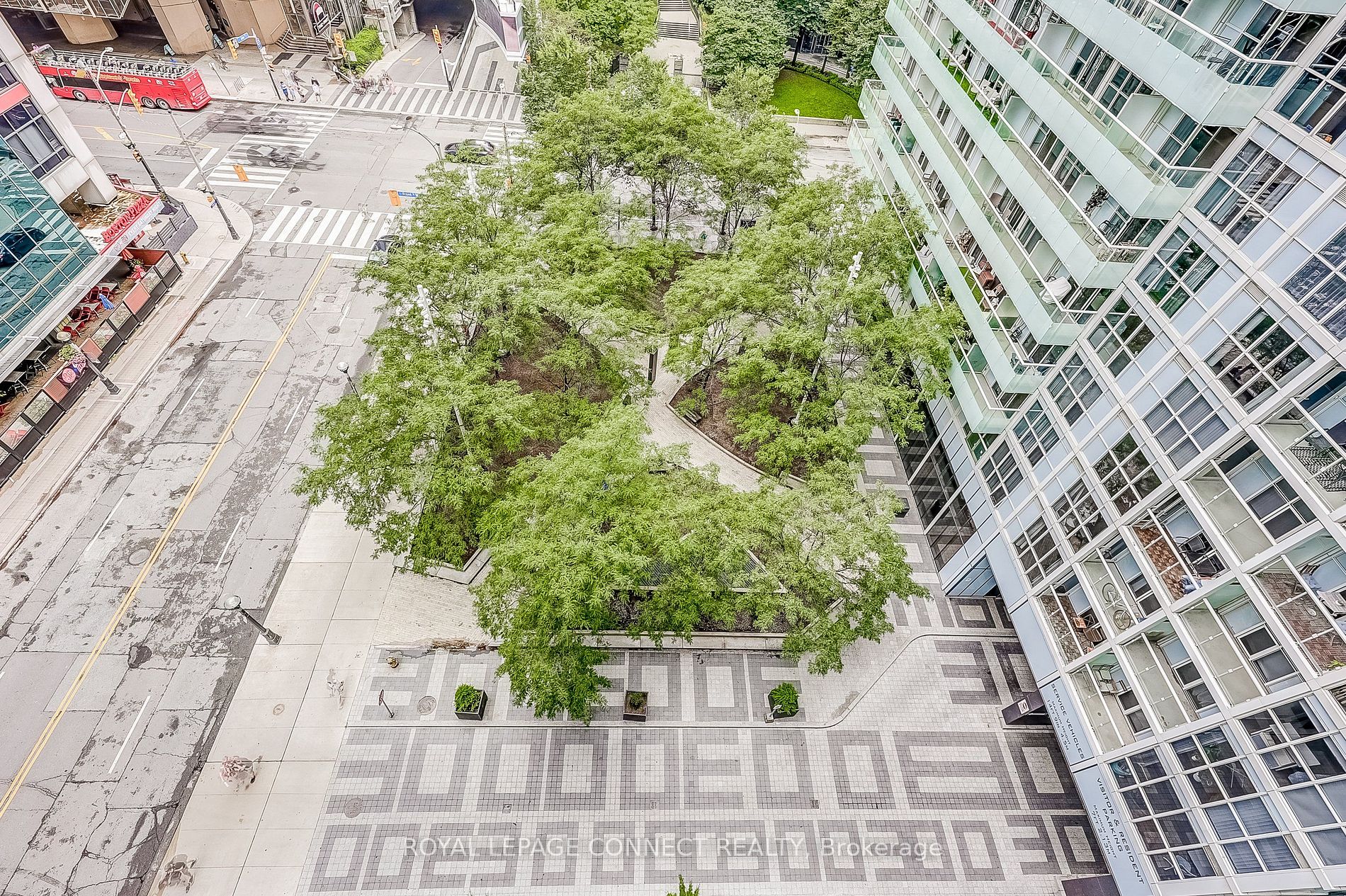 20 John St, #922