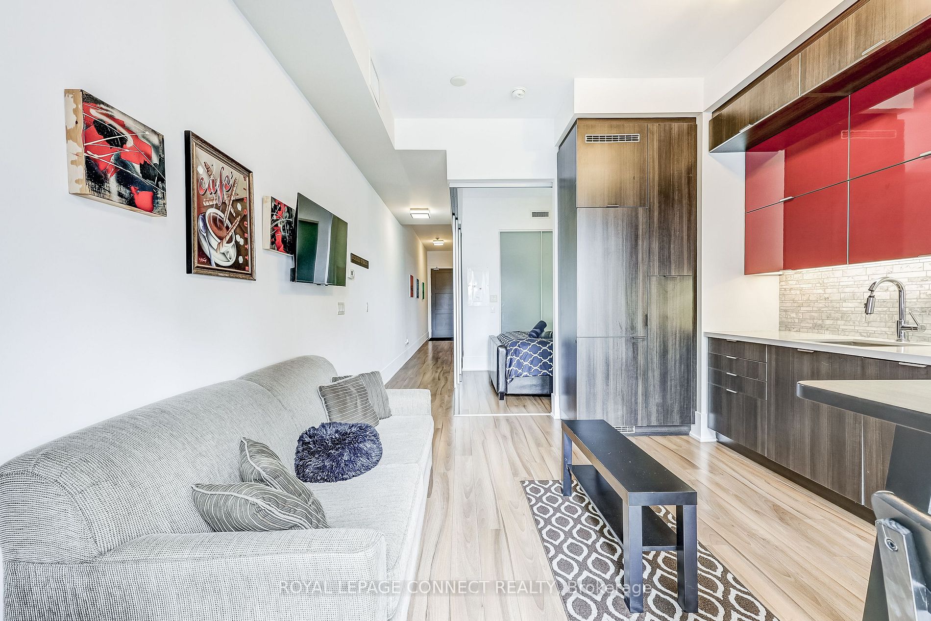 20 John St, #922