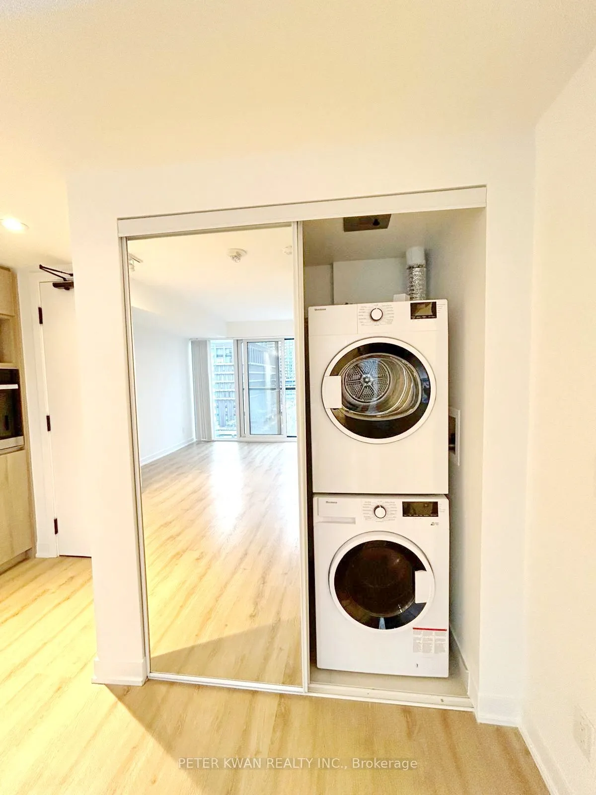 319 Jarvis St, #601