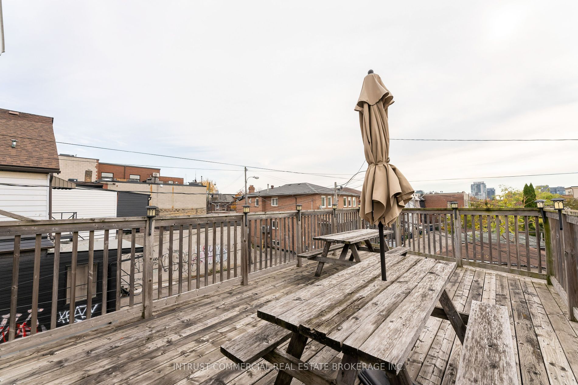 1473 Dundas St W, #2