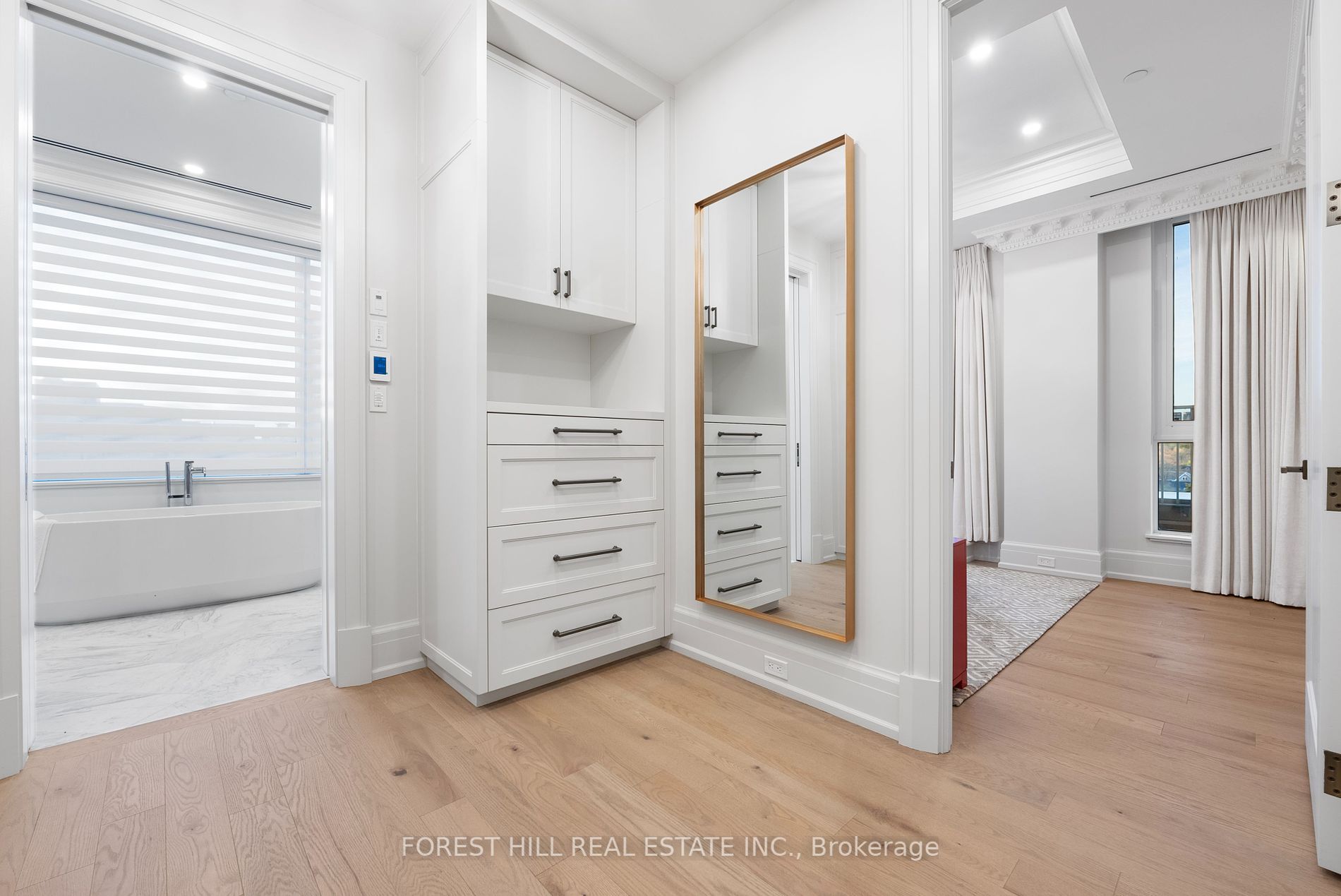 128 Hazelton Avenue, #602