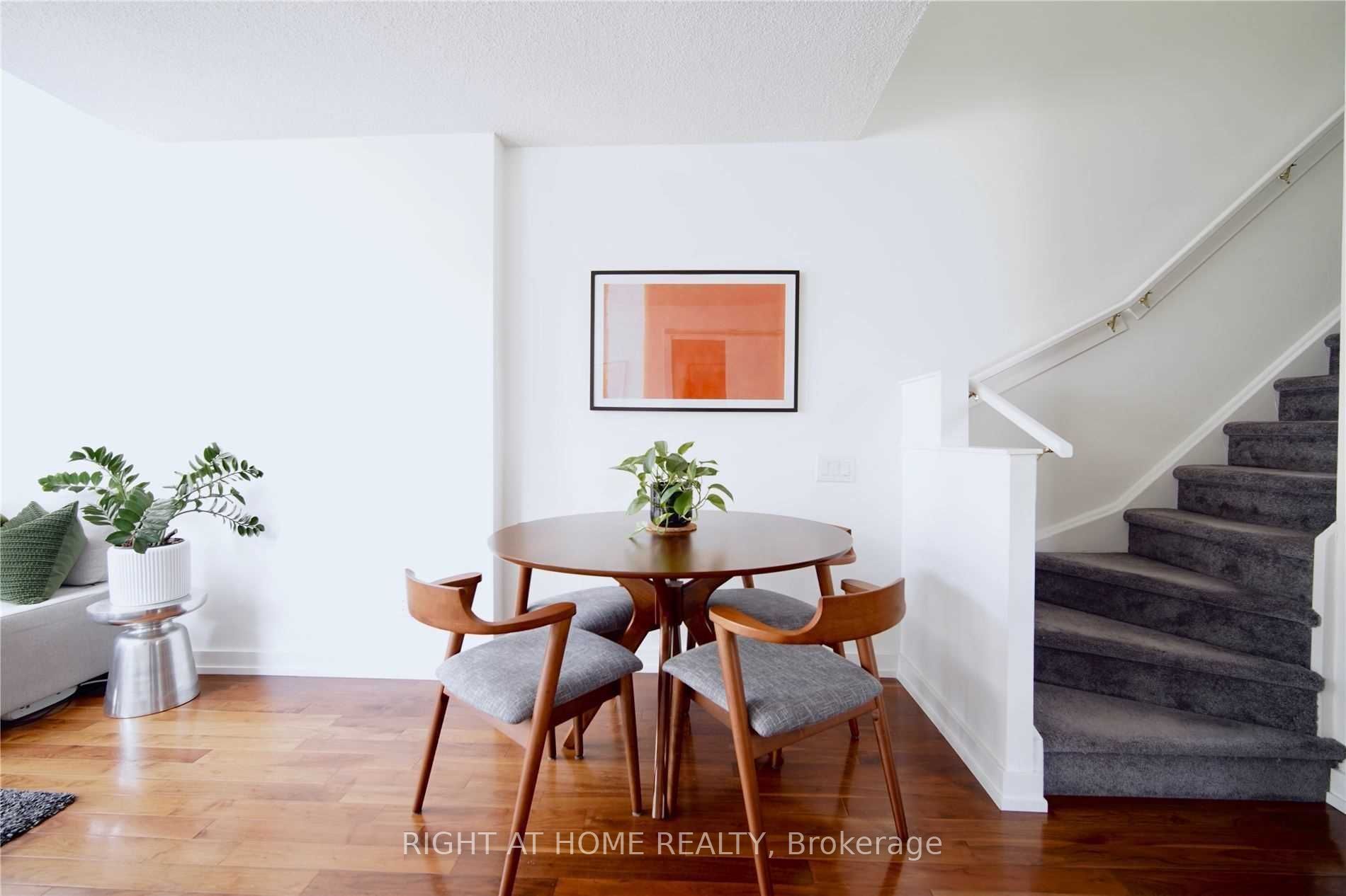 77 Lombard St, #701